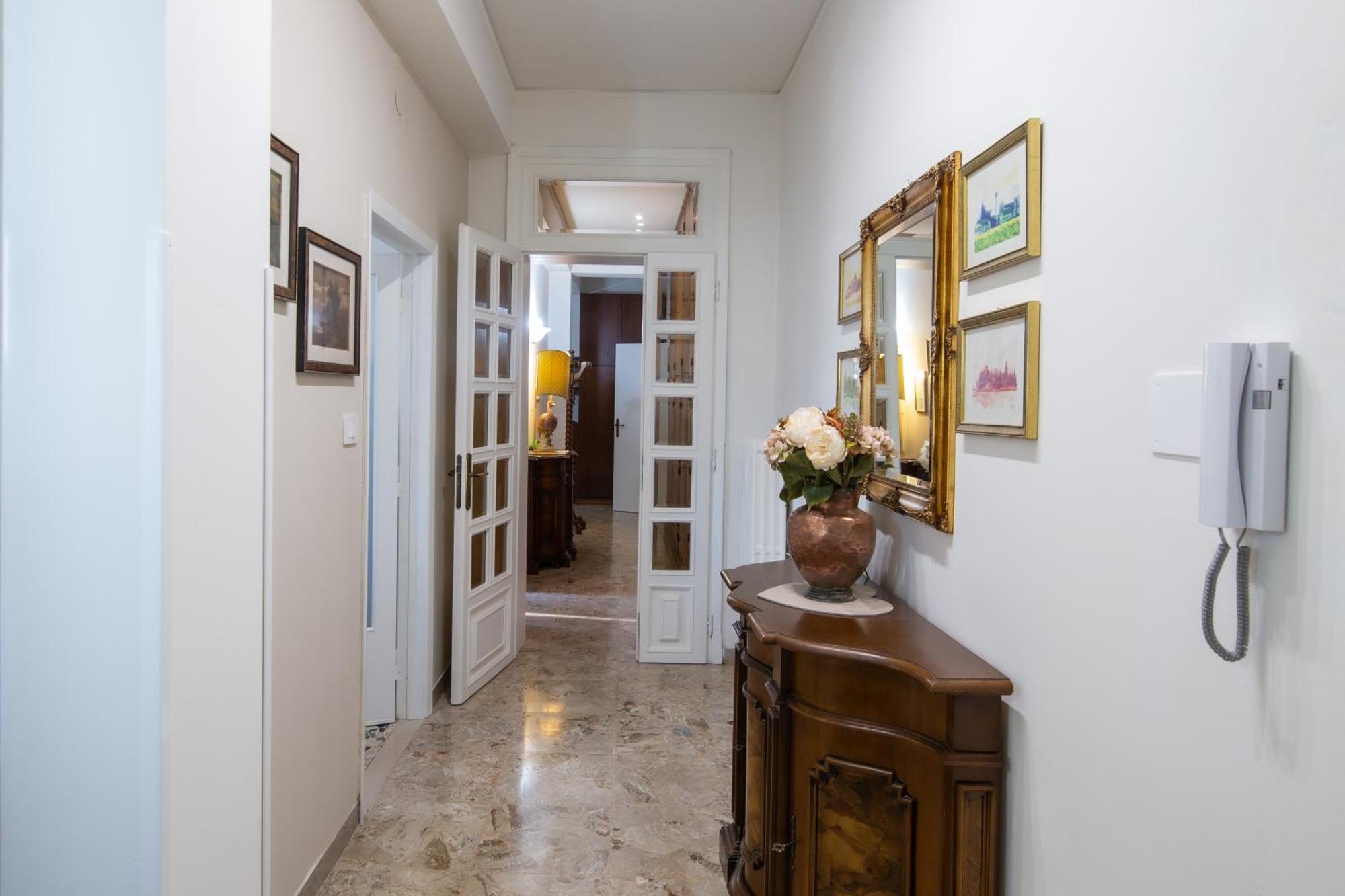 Domus Umberto - Guest House Ареццо Экстерьер фото
