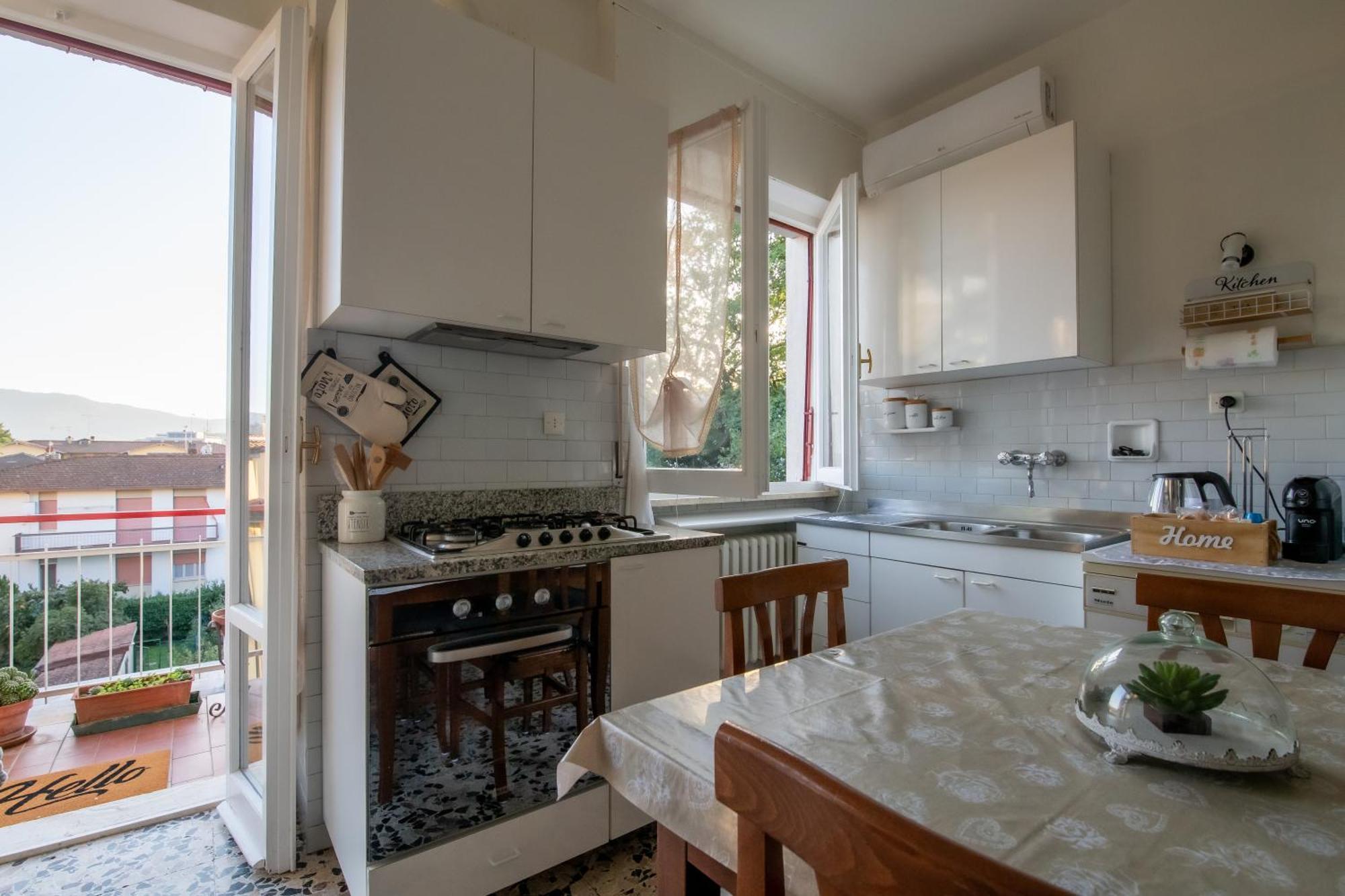 Domus Umberto - Guest House Ареццо Экстерьер фото