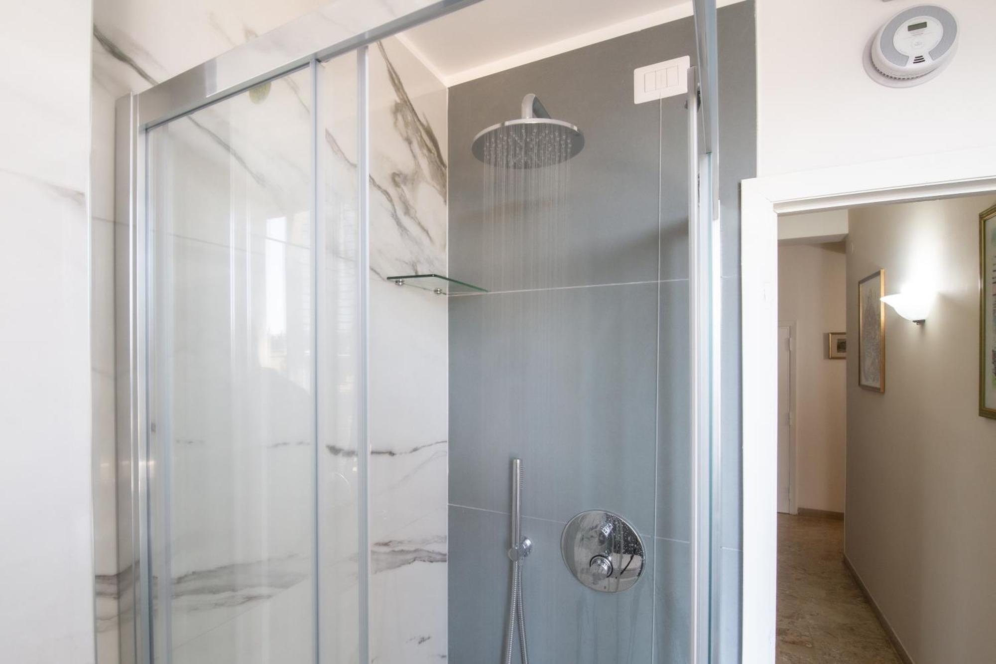Domus Umberto - Guest House Ареццо Экстерьер фото